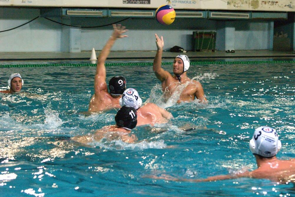 Primorac - Monpelje, Foto: Radoje Milić