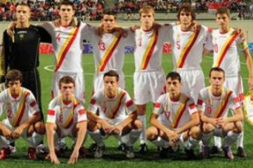 Kadetska fudbalska reprezentacija, Foto: Www.fscg.co.me