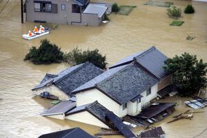 Najmanje 15 osoba poginulo u naletu tajfuna u Japanu