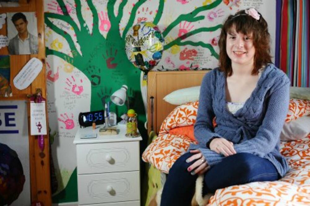 Ejmi, Foto: Walesonline.co.uk