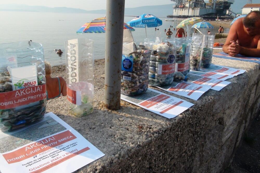 Smeće sa plaže, Foto: Tatiana Endeko