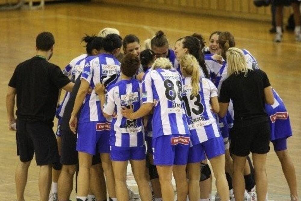 ŽRK Budućnost, Foto: Www.handball.hu