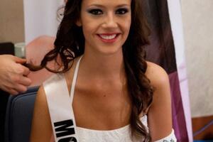 Evo kako se naša misica priprema za Mis Univerzuma u Brazilu