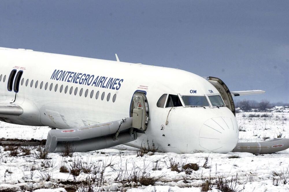 Avion, nesreća, Montenegro Airlines, Foto: Arhiva Vijesti