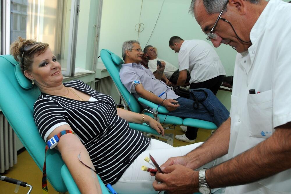 davaoci krvi, Foto: Vijesti online