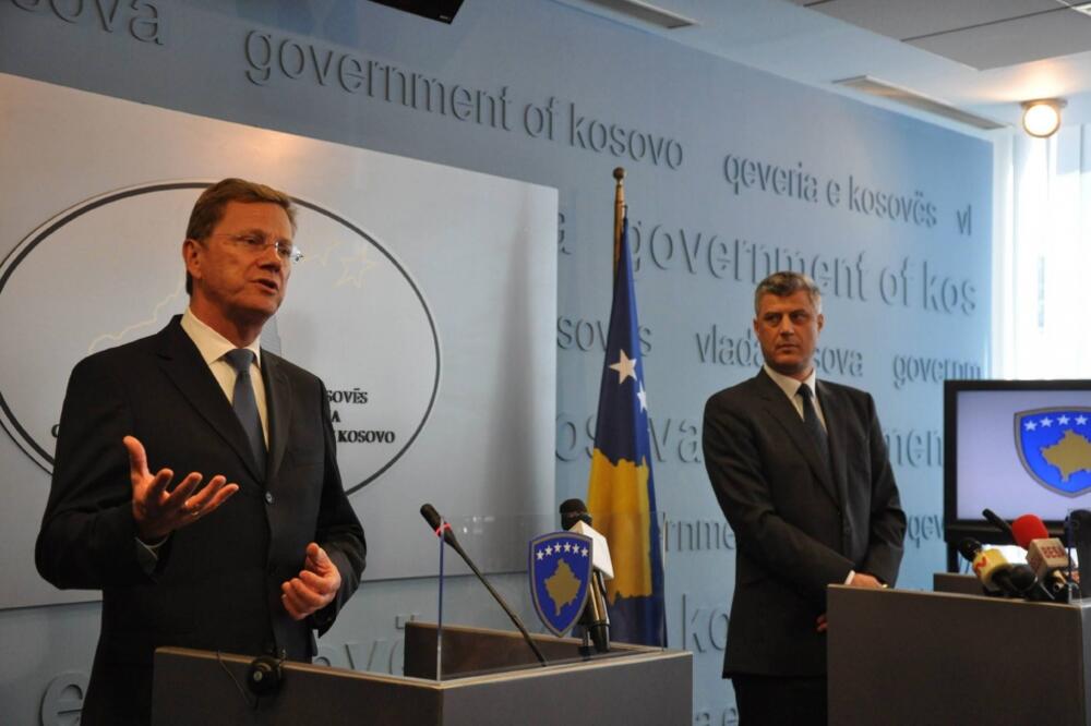 Gido Vestervele i Hašim Tači, Foto: Beta/AP