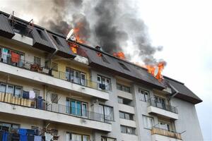 Stanovi izgorjeli prije 4 mjeseca, opravka nije počela iako je...