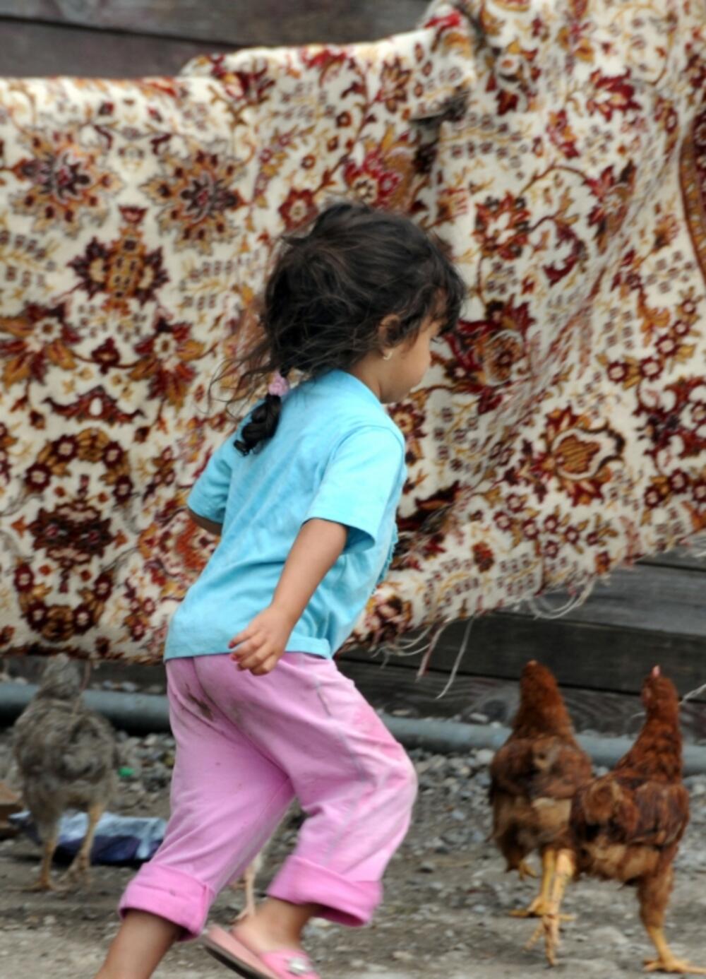 vrela ribnicka, romi. djeca