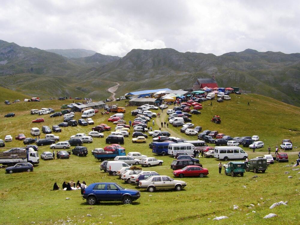 Amfilohije Sinjajevina