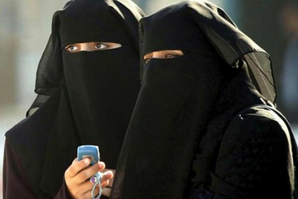 burka, Foto: Sott.net