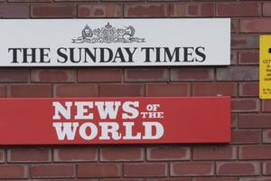 Zbog skandala sa prisluškivanjem u Britaniji uhapšen i Stjuart...