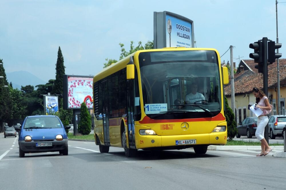 Autobusi, Foto: Arhiva Vijesti