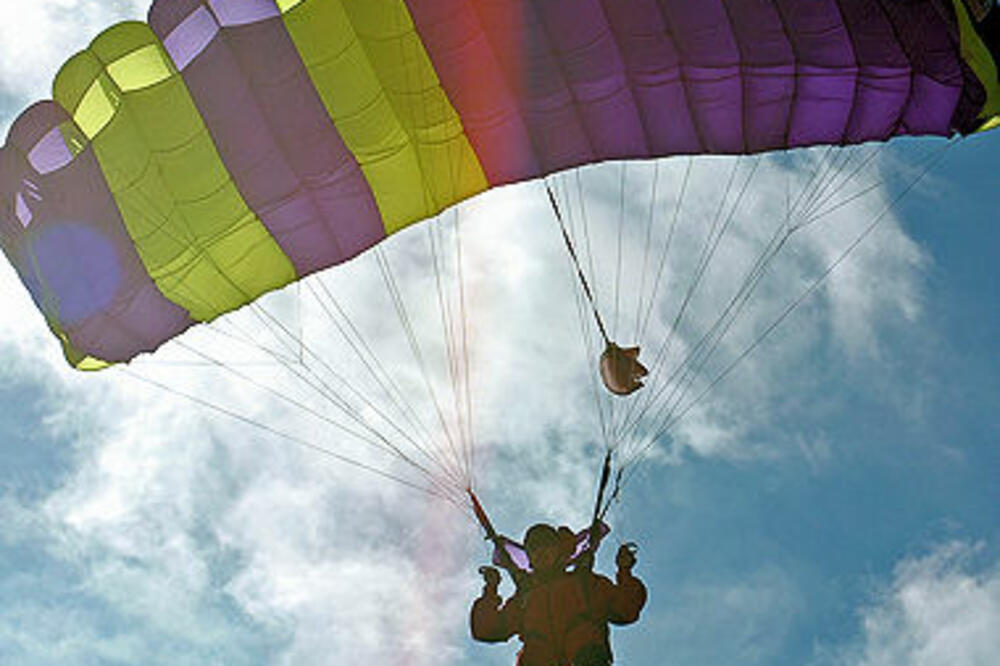 padobran, Foto: Andmarybethsays.xanga.com