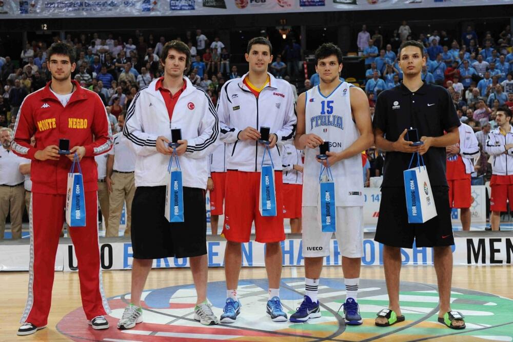 Bojan Dubljević i Nikola Mirotić, Foto: FIBA Europe/Ciamillo Castoria