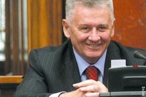 Poništena presuda za klevetu Velimira Ilića