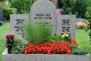 Uklonjen grob Hitlerovog zamjenika Rudolfa Hesa