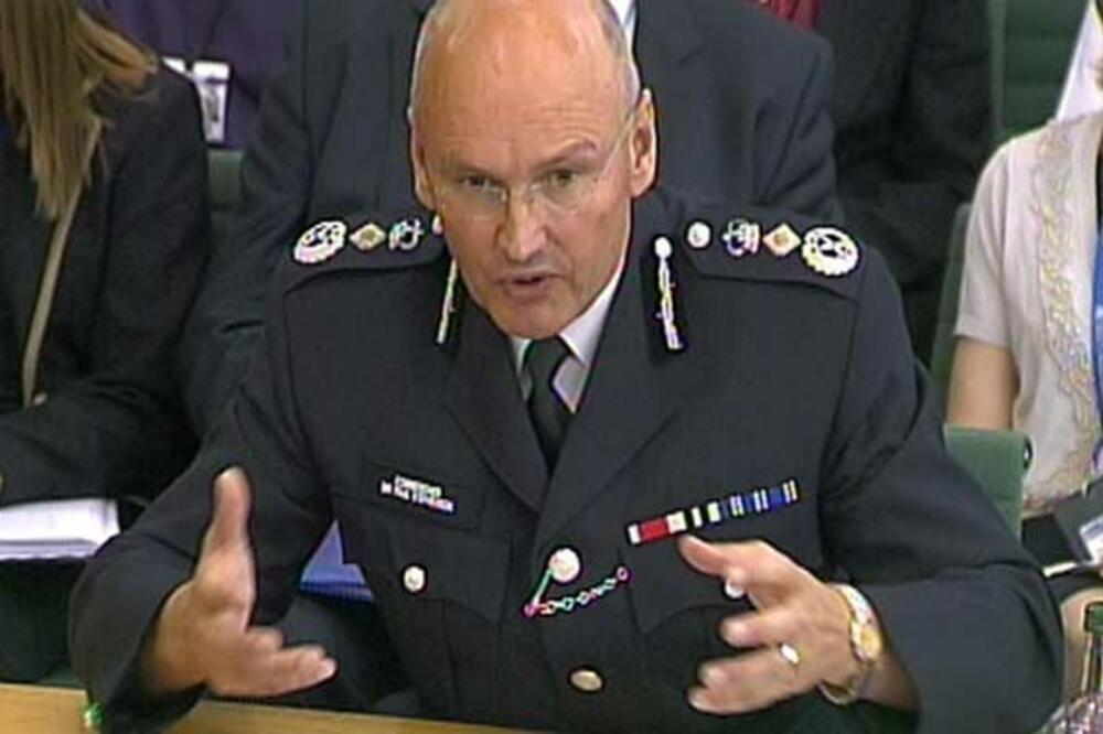 pol stivenson, Foto: Mirror.co.uk