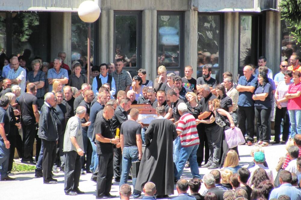 Nemanja Gazdić sahrana, Foto: Goran Malidžan