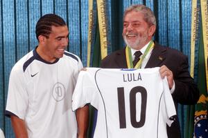 Siti prihvatio ponudu, Teves na pragu Korintijansa