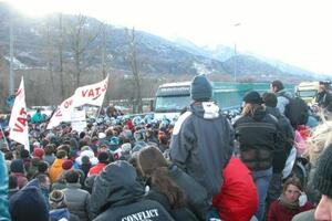 Oko 200 ljudi povrijeđeno u Italiji na protestu zbog tunela