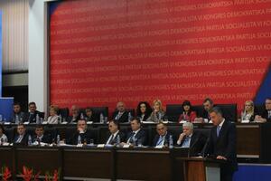 Delegacija DPS-a ide u Beč na sastanak sa austrijskim SDP-om