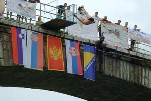 Šćepanović slavio na takmičenju u skokovima u vodu Kup "Stari most“