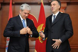 Blic: Šta sve opterećuje odnose Crne Gore i Srbije