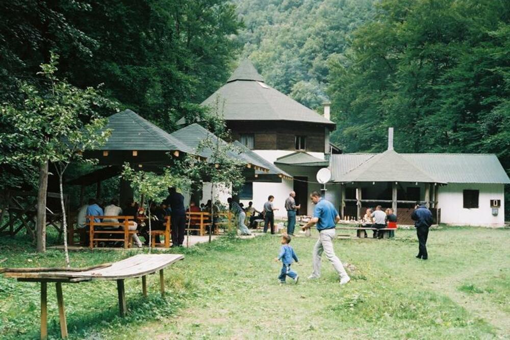 radovan luka, Foto: Obrad Pješivac