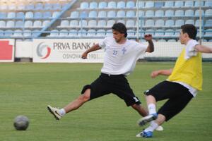 Flavio igra protiv Fljamurtarija