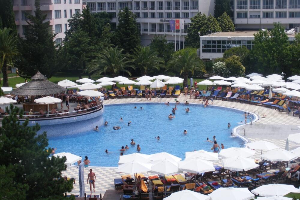 turisti, plaža, Foto: Vuk Lajović