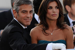 Raskinuli Džordž Kluni i Elizabeta Kanalis
