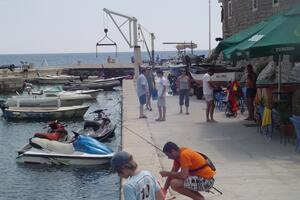 Petrovačka NVO traži da se spriječi nelegalno izdavanje skutera