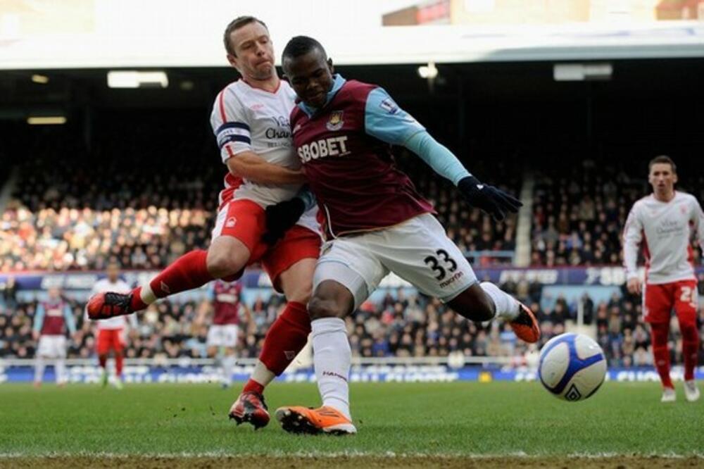 Obina, Foto: REUTERS