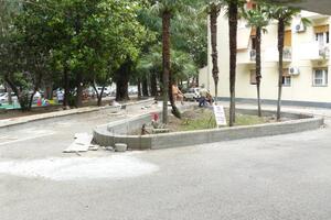 Tivćani uređuju mali gradski park