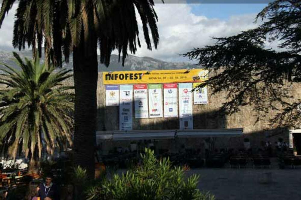 Infofest, 2010, Foto: Infofest.com