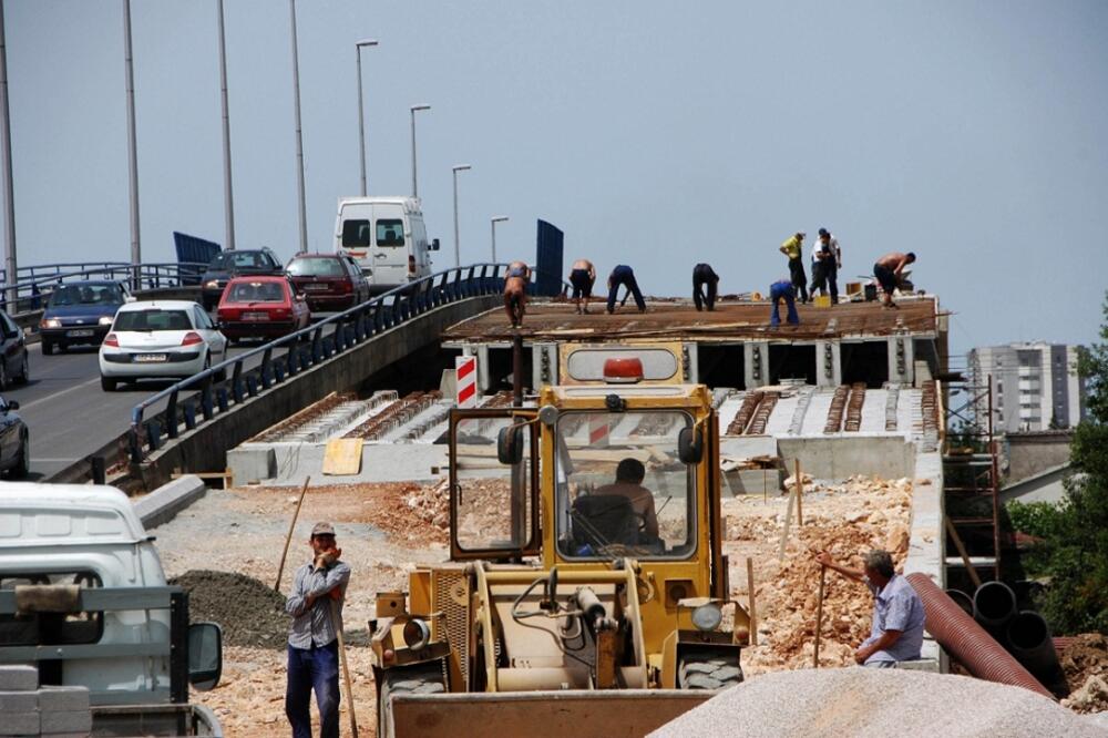 gradnja, bar, nadvoznjak, Foto: Anto Baković