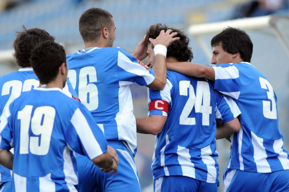 bud, Foto: Savo Prelević