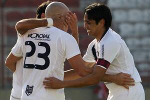 Velez prvak Klausure