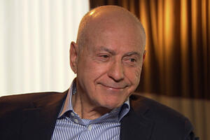 Alan Arkin u filmu Bena Afleka