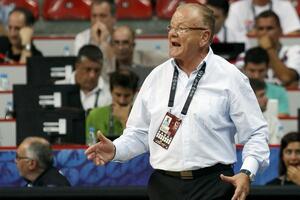 Ivković ostaje na klupi Olimpijakosa