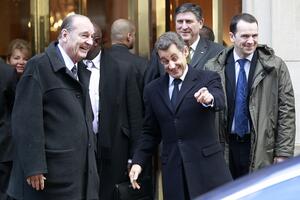 Širak: Sarkozi je samouvjereni i iritantni vojni zabušant