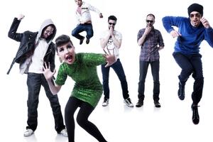 Dok čekate prvijenac benda Svi na pod! poslušajte album na...