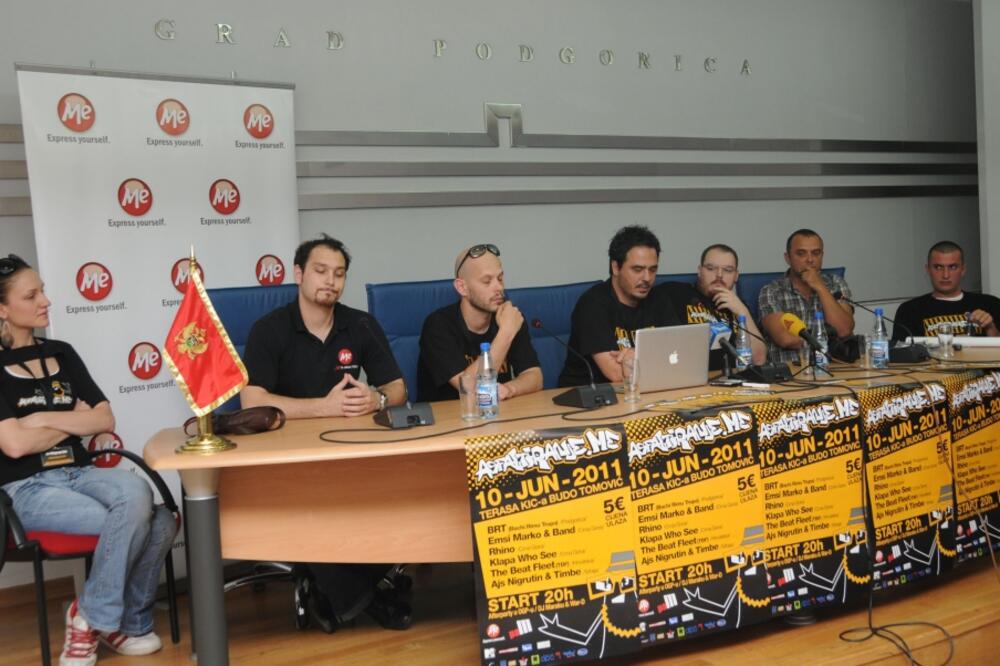 Asfaltiranje, Foto: Savo Prelević