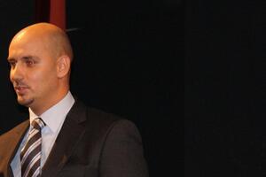 Sas: Nije spas u privatizaciji već u grinfild investicijama