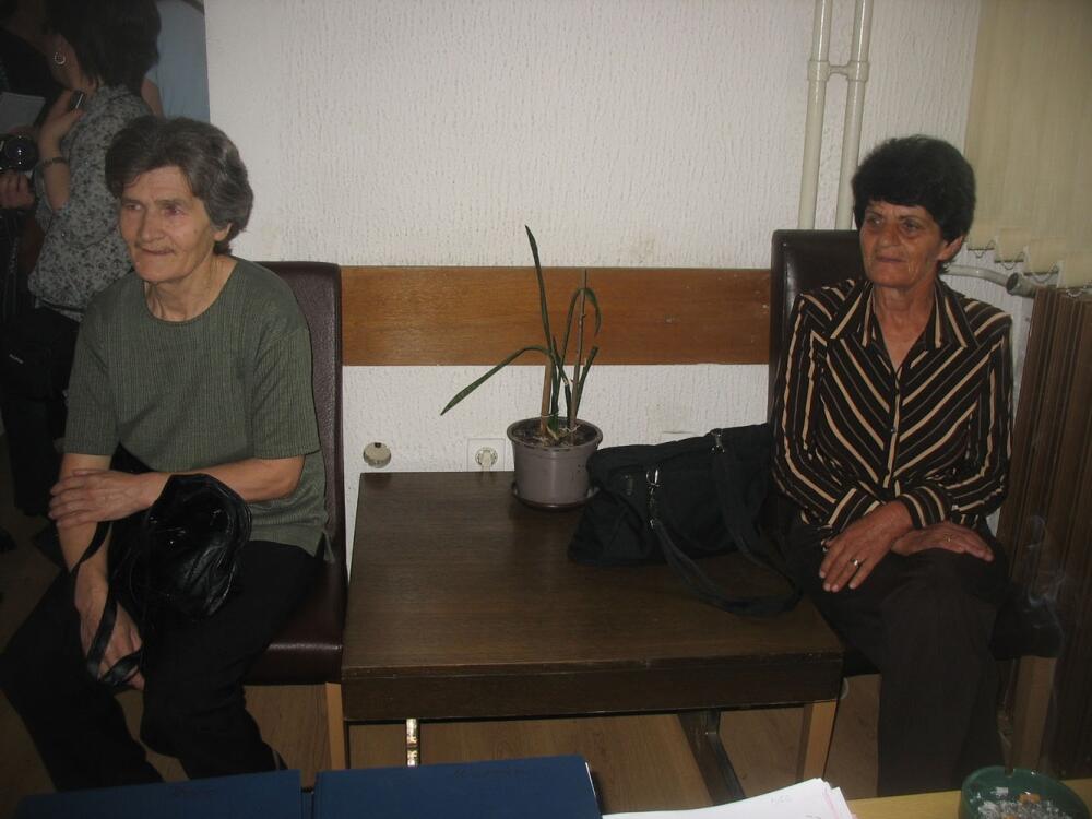 mještanke Dragovoljića