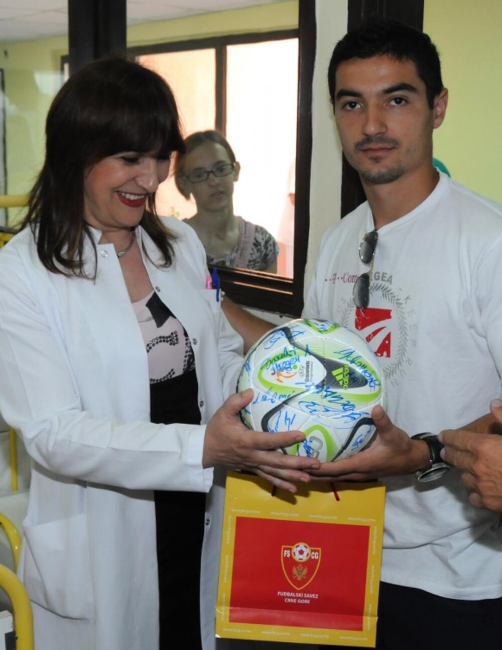 reprezentativci, dječja bolnica