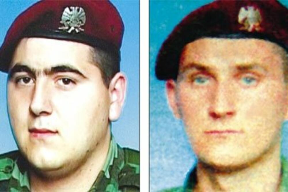 Gardisti, Foto: Blic