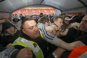 FS Češke traži oštrije kazne za huligane