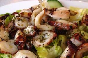 Napravite salatu od hobotnice