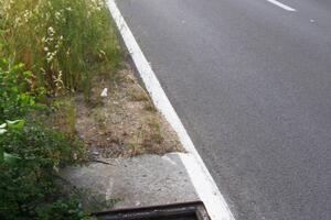 Stari put Podgorica-Danilovgrad prolazi kroz naseljena mjesta ali...